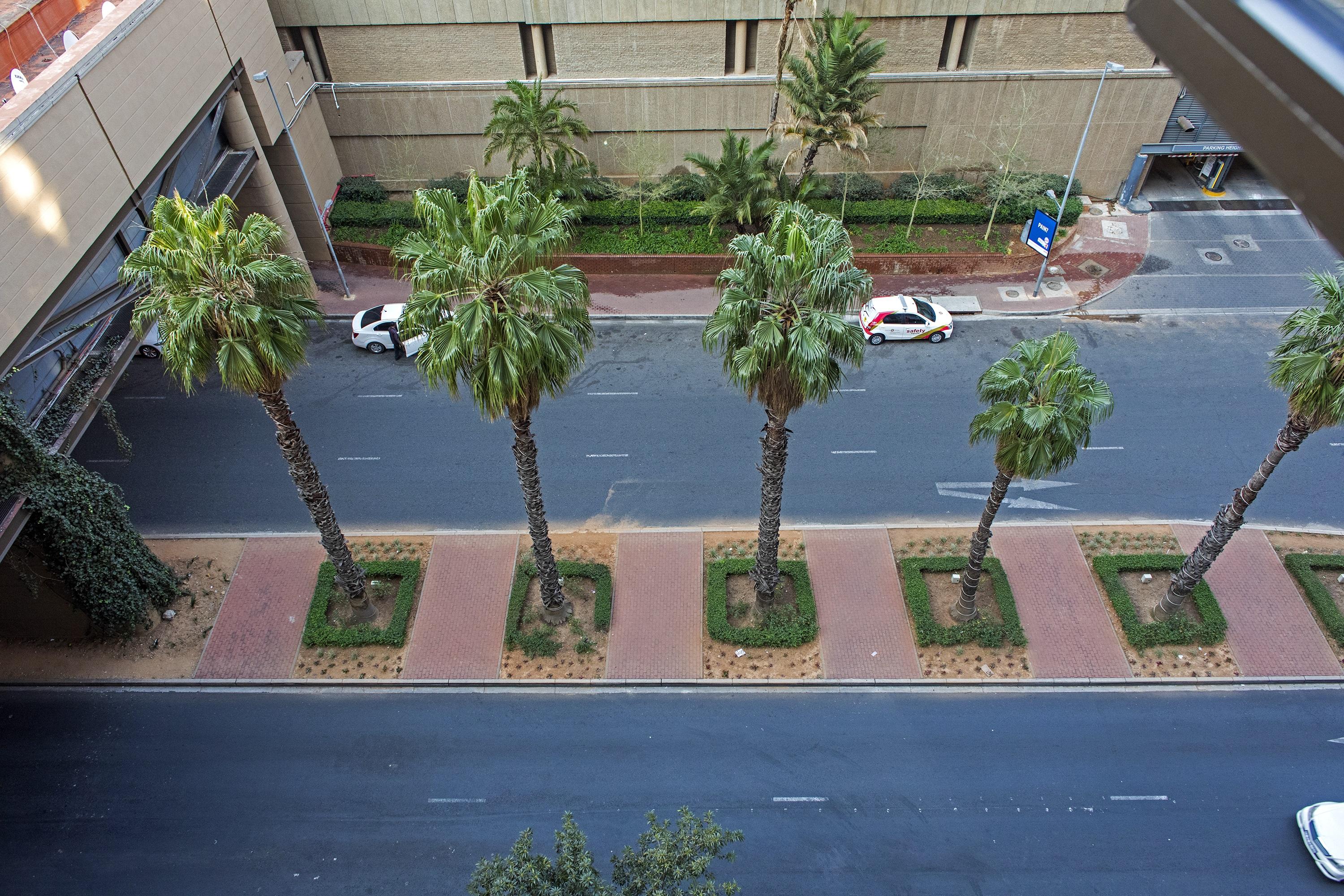 Davinci On Nelson Mandela Square Hotel